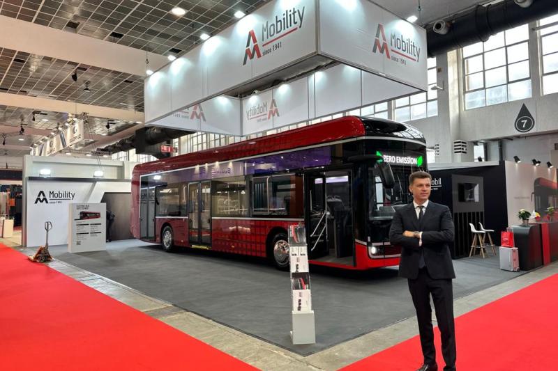 [P] Automecanica Medias lansează, la Bruxelles, primul autobuz electric produs în România