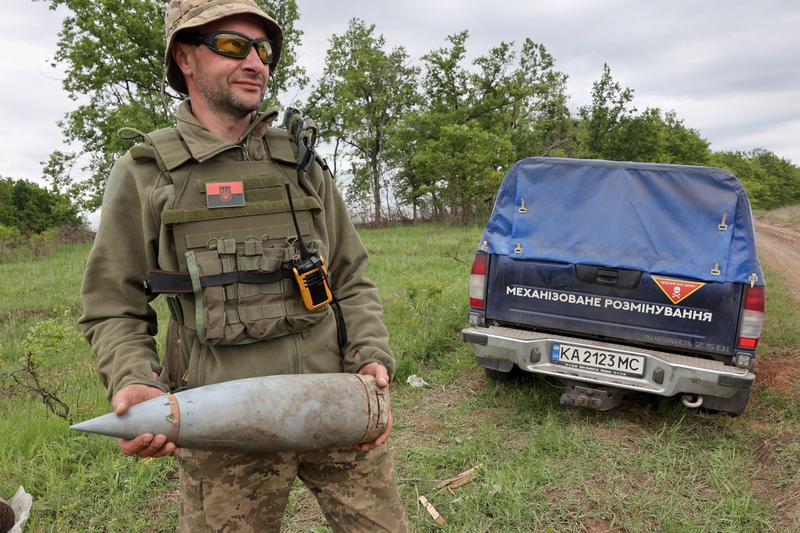 Ucraina va primi obuze de calibru mare, Foto: Vyacheslav Madiyevskyy / UkrInform / Profimedia