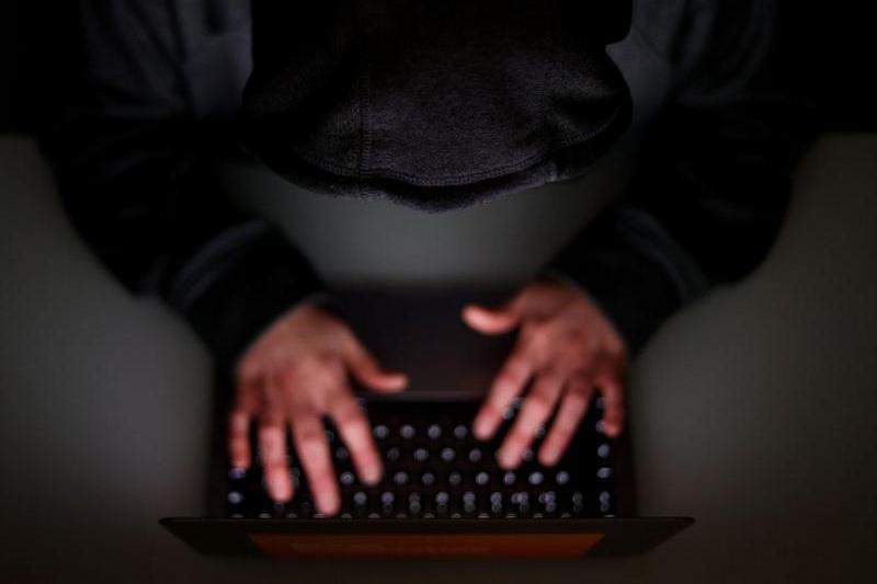 Imagini cu abuzurilor sexuale asupra copiilor coplesesc internetul, Foto: PA Images / Alamy / Alamy / Profimedia