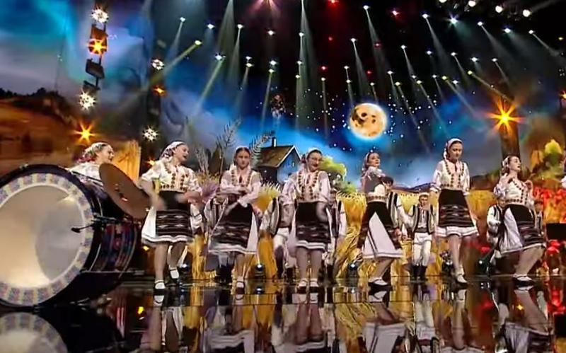 Ansamblul Hecenii, Foto: Captura Pro TV