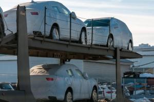 Transport de mașini noi din China, în regiunea Samara din Rusia, Foto: Imago / Alamy / Alamy / Profimedia