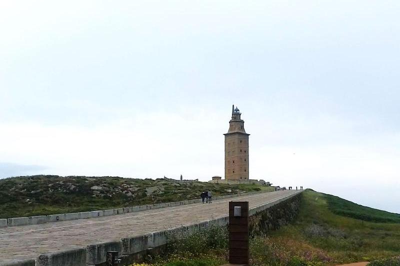Țărmul accidentat al Atlanticului, văzut din Turnul lui Hercule, Foto: Contributors.ro