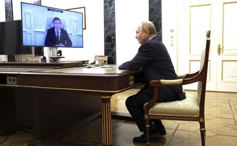 Vladimir Putin intr-o videoconferinta cu Andrei Turceak, secretarul general al partidului Rusia Unita, Foto: Alexander Kazakov/Kremlin Pool / Zuma Press / Profimedia