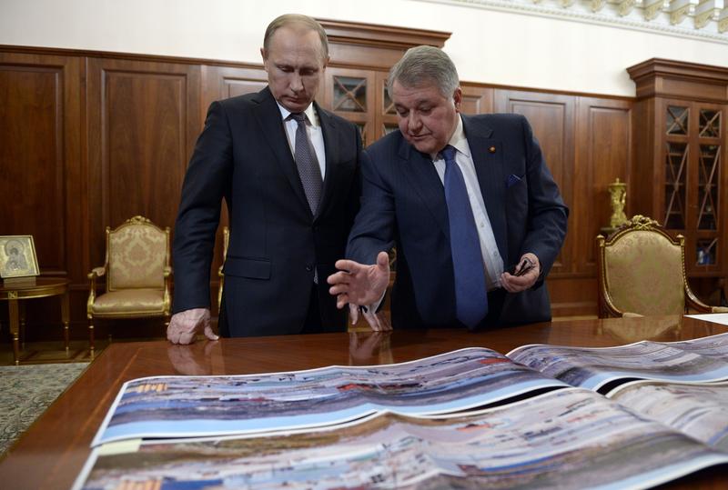 Mihail Kovalciuk, presedintele Institutului Kurceatov, alaturi de presedintele Vladimir Putin, Foto: Alexei Nikolsky / AP / Profimedia