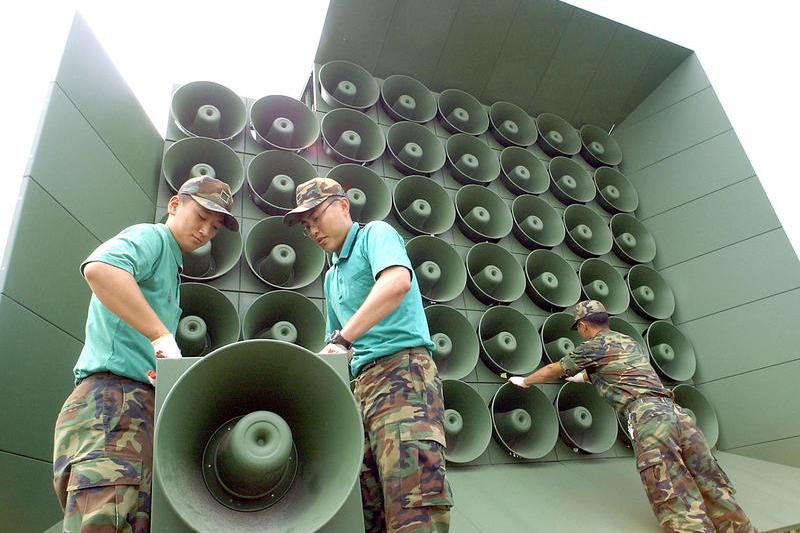 Difuzoare instalate de Coreea de Sud la granița cu Nordul, Foto: KIM JAE-HWAN / AFP / Profimedia