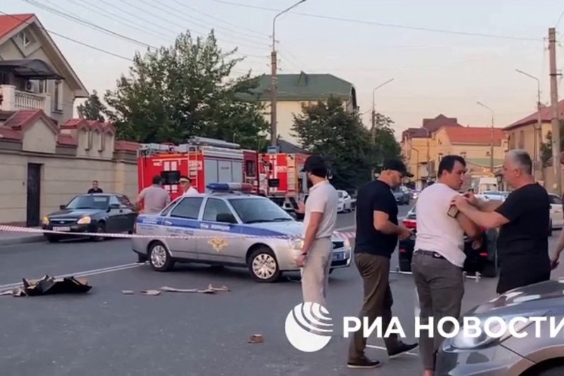 Atacuri asupra unor biserici ortodoxe, o sinagogă și o secție de poliție în Rusia: Cel puțin 15 polițiști și un preot au fost uciși
