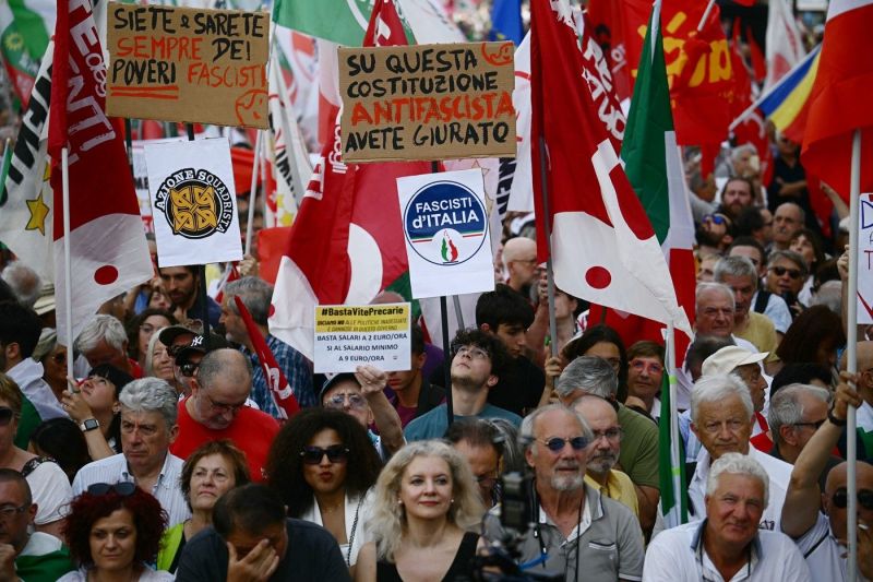 Reforma guvernamentală care transferă puteri sporite regiunilor divizează Italia. „O nebunie instituțională”