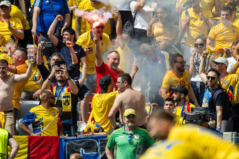 FRF, amendată de UEFA pentru comportamentul rasist și discriminatoriu al unora dintre fanii români pe durata Euro 2024