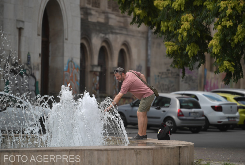 ANM – Valul de căldură se extinde. Mai multe regiuni, inclusiv Bucureştiul, intră sub cod portocaliu de caniculă. Temperaturile vor ajunge până la 40 de grade