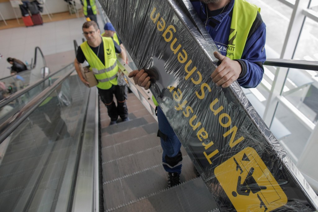 Aeroport Otopeni / FOTO Inquam Photos / Octav Ganea