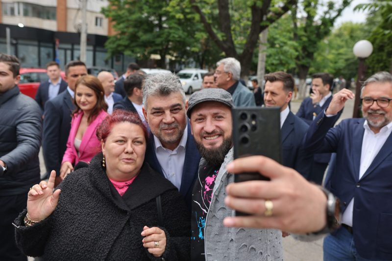 Marcel Ciolacu, în vizită în municipiul Buzău, 8 mai 2024. Sursa foto: Inquam Photos / George Călin