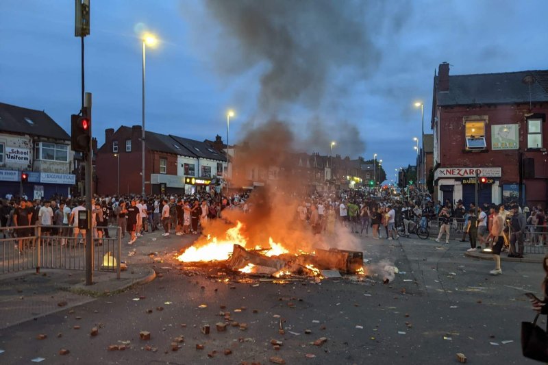 Revoltă în Leeds. Foto: National World / SWNS / SWNS / Profimedia