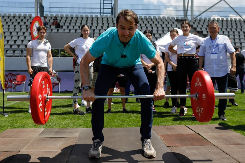 Stelian Burduja la Festivalul multi-sportiv organizat de Agentia Nationala pentru Sport cu ocazia Zilei Copilului, in Bucuresti, 1 iunie 2024. Inquam Photos / Octav Ganea