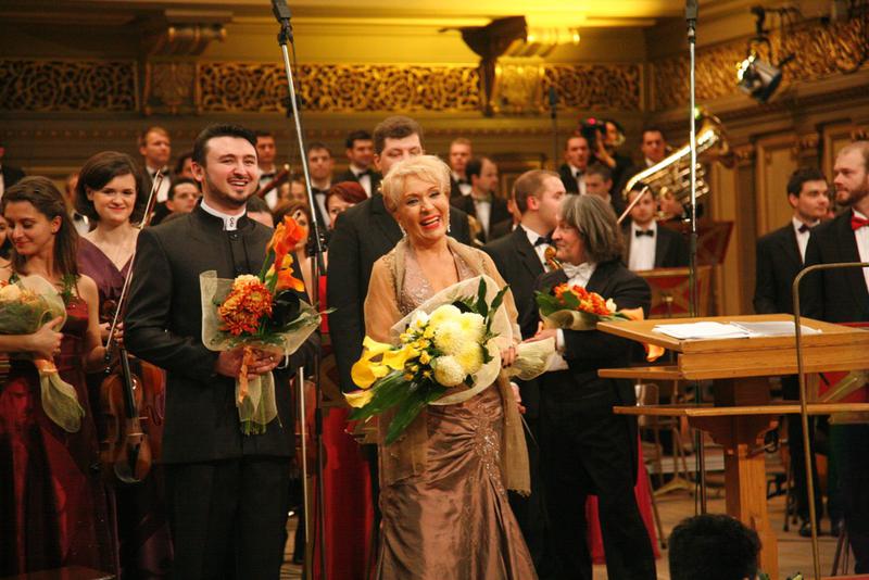 Yuriy Tsiple, Nelly Miricioiu, maestrul Horia Andreescu si Orchestra Romana de Tineret , Foto: Fundatia Principesa Margareta a Romaniei