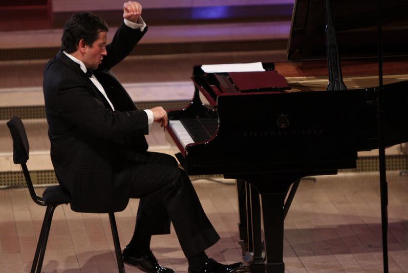 Pianistul Horia Mihail, Foto: Orchestrele si Corurile Radio