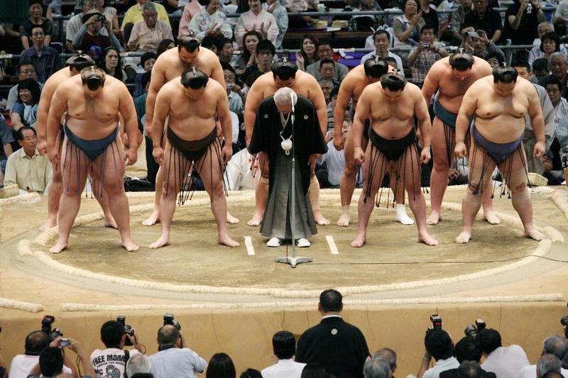Luptatori de sumo , Foto: Reuters
