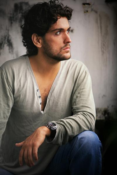 Cezar Ouatu, Foto: