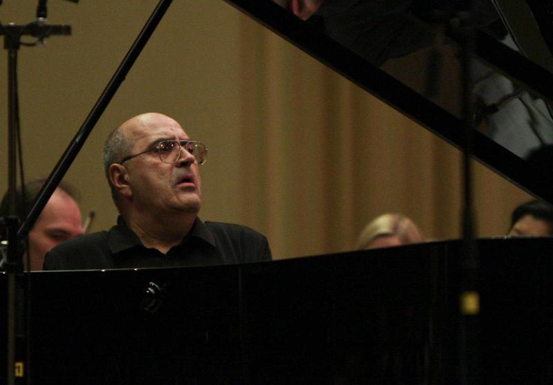 Dan Grigore: foto Virgil Oprina, Foto: Orchestrele si Corurile Radio