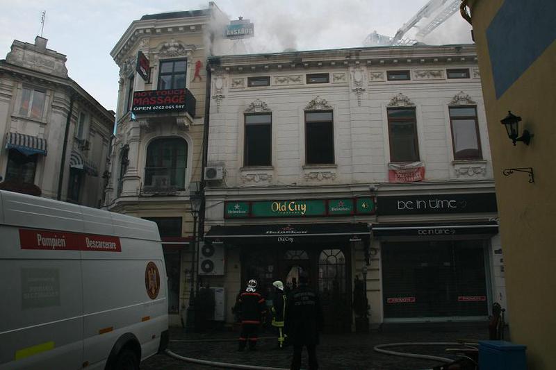 Incendiu la pub-ul Old City in Centrul Vechi, Foto: ISUMB