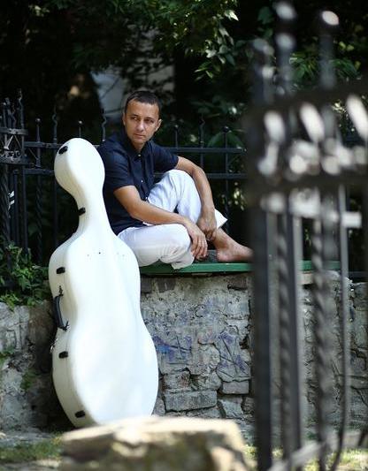 Razvan Suma, Foto: Orchestrele si Corurile Radio