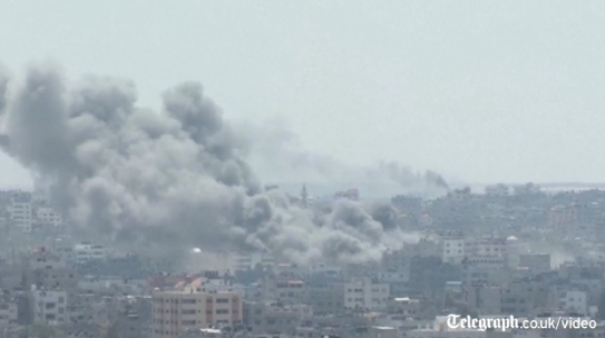 Fasia Gaza, sub bombardamente israeliene , Foto: Captura The Telegraph