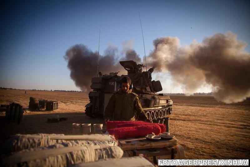 Tir de artilerie tras de Israel inspre Fasia Gaza, Foto: Agerpres/Xinhua