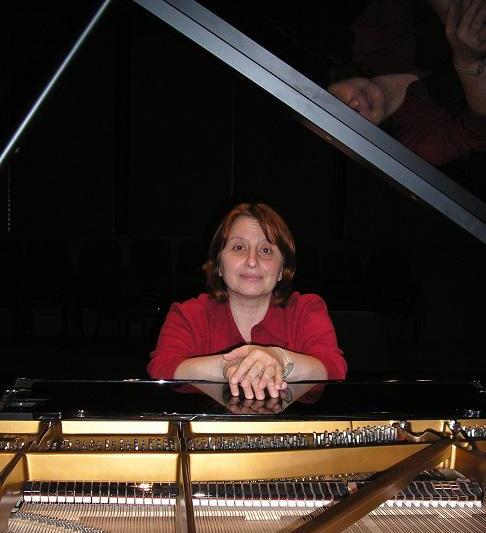 Dana Borsan, Foto: Orchestrele si Corurile Radio