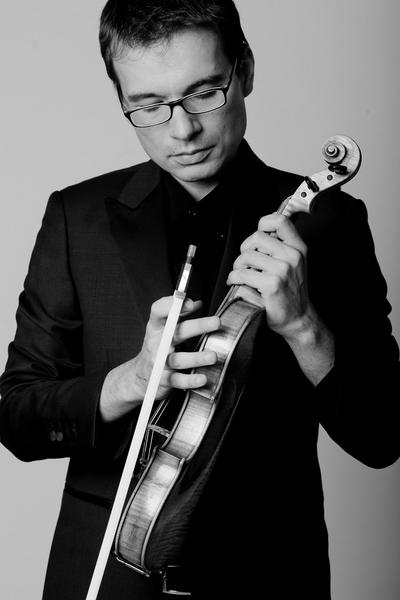Alexandru Tomescu, Foto: Orchestrele si Corurile Radio