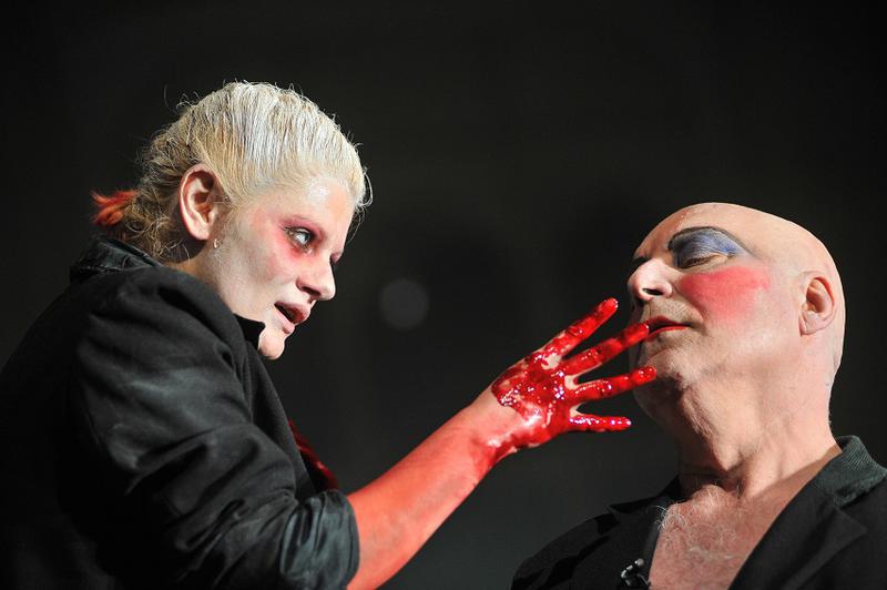 Faust: foto Sebastian Marcovici, Foto: Teatrul Radu Stanca -Sibiu