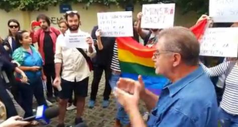 Rectoratul UNATC a fost blocat vineri de studenti, Foto: Captura YouTube