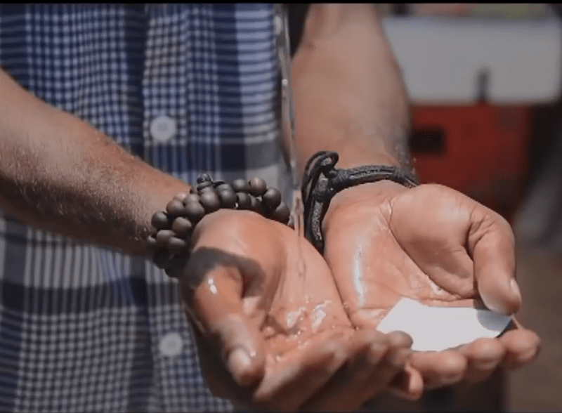 Bilete de autobuz cu sapun in Sri Lanka, Foto: Captura YouTube