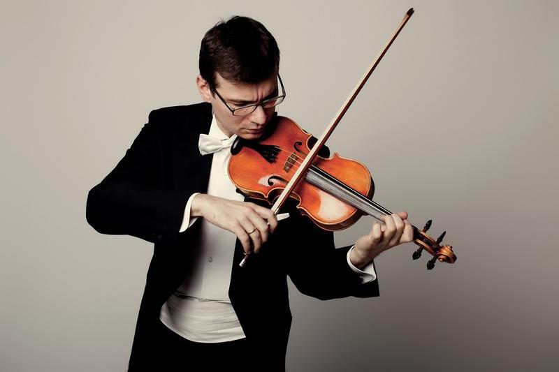 Alexandru Tomescu: foto Bogdan Dinca, Foto: Orchestrele si Corurile Radio