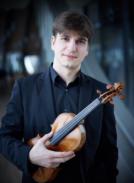 Vlad Stanculeasa: foto Ettore Causa, Foto: Orchestrele si Corurile Radio