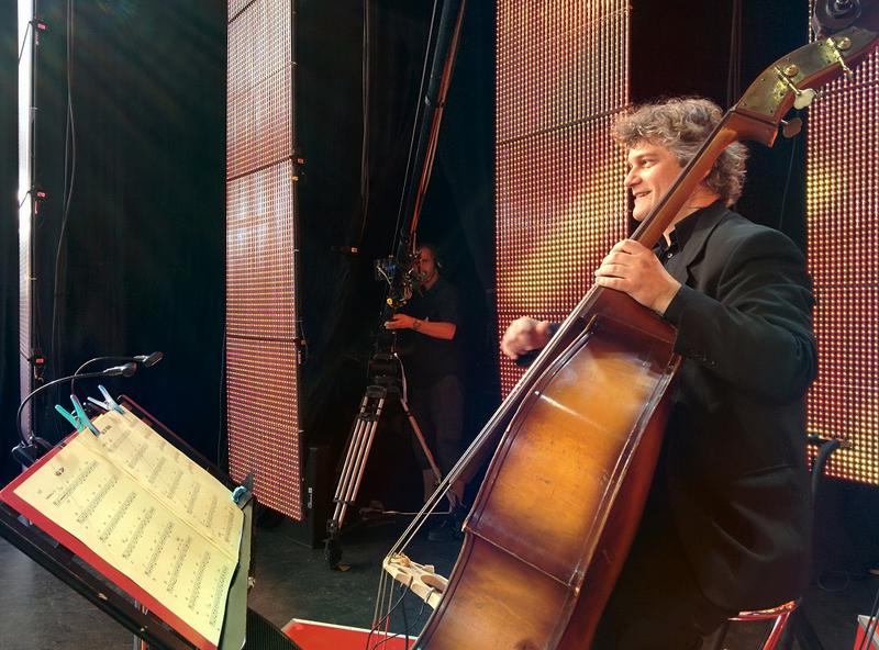 Decebal Badila, Foto: Orchestrele si Corurile Radio