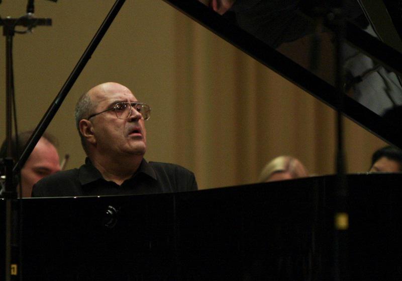 Dan Grigore, Foto: Orchestrele si Corurile Radio