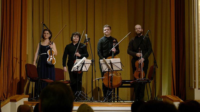 Cvartetul Arcadia- Foto Virgil Oprina, Foto: Tinerimea Romana