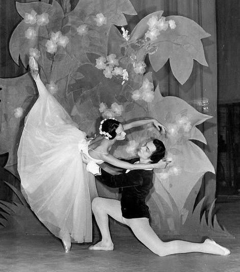 Magdalena Popa si Sergiu Stefanschi in GISELLE de A. Ch. Adam (1962), Foto: Opera Nationala Bucuresti