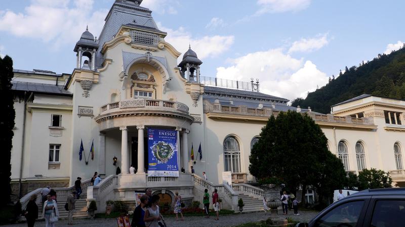 Casino Sinaia: Foto Virgil Oprina, Foto: Tinerimea Romana