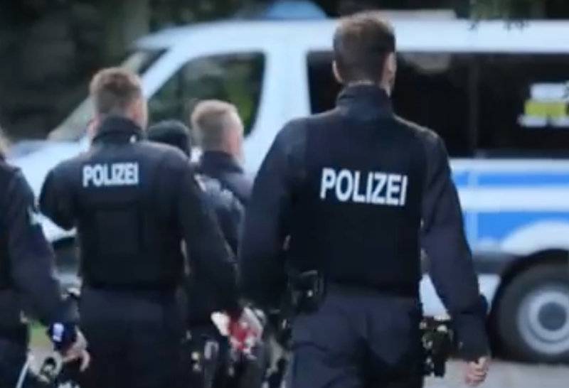 Politia germana, Foto: Captura YouTube