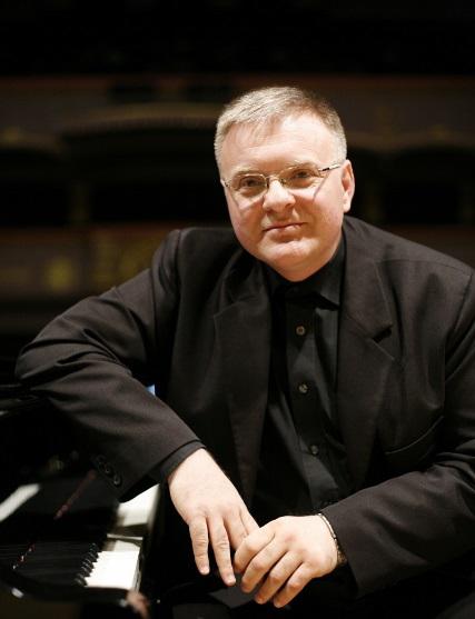 Pianistul Daniel Goiti, Foto: Orchestrele si Corurile Radio