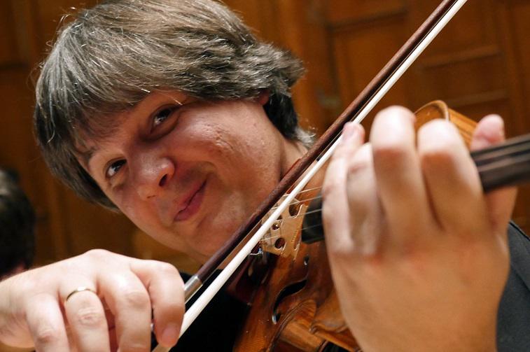 Violonistul Liviu Prunaru, Foto: Orchestrele si Corurile Radio