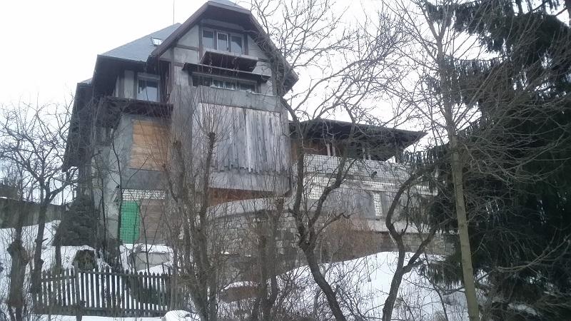 Vila din Busteni - spate, Foto: Hotnews