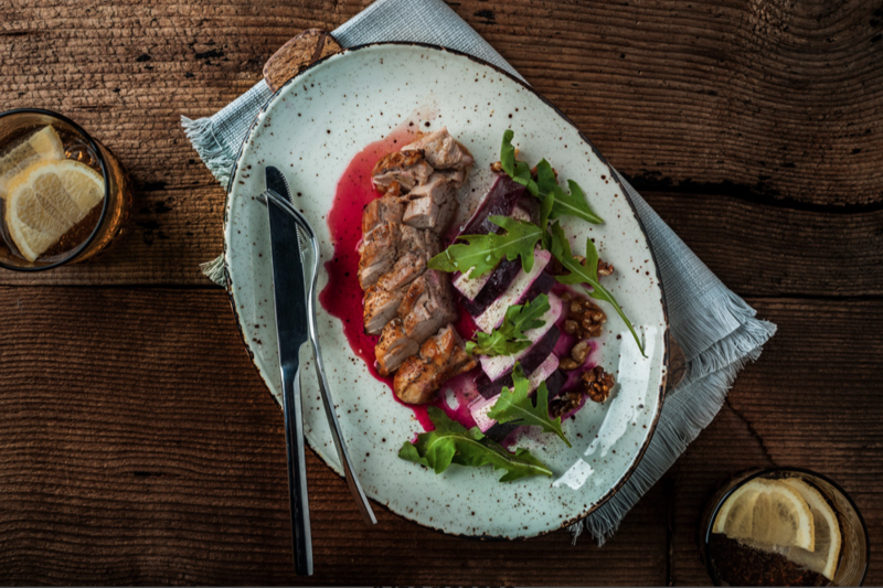 Salata de sfecla cu pulpa de curcan la cuptor, Foto: Penny Maket Romania