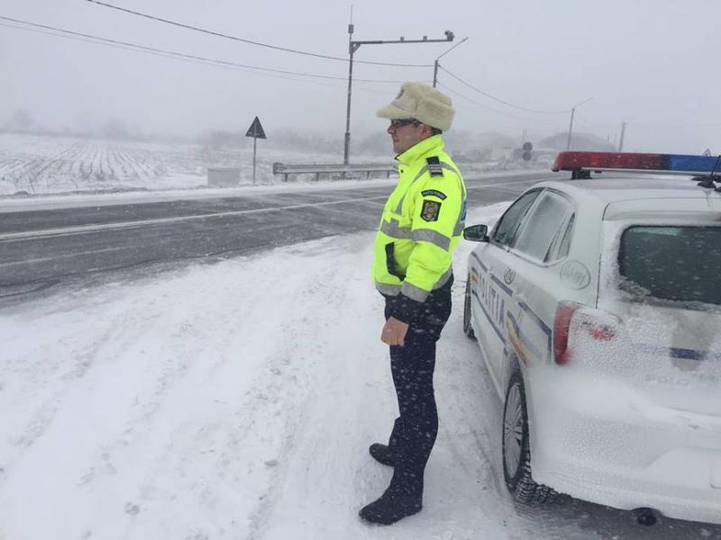 Dumuri afectate de ninsori, Foto: Politia Romana