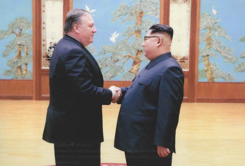 Mike Pompeo si Kim Jong Un, Foto: White House