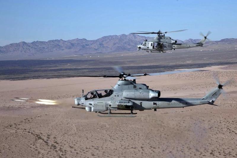 Bell AH-1Z Viper si UH-1Y Venom, Foto: Bell Helicopter