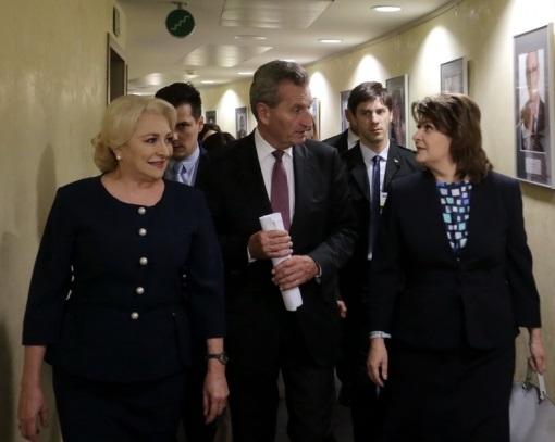 Viorica Dancila, Gunther Oettinger si Rovana Plumb, Foto: Guvern