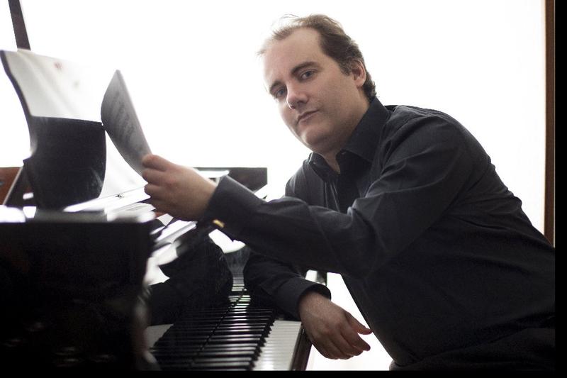 Pianistul Josu de Solaun, Foto: Orchestrele si Corurile Radio