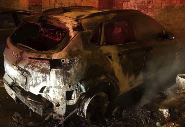 Autoturism incendiat, Foto: ISU Timis