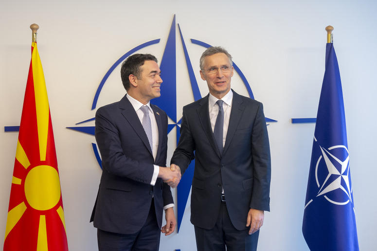 Nikola Dimitrov și Jens Stoltenberg, Foto: NATO